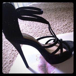 Jessica Simpson glitter and stud heel